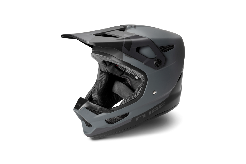 Kask-rowerowy-cube-status-x-100