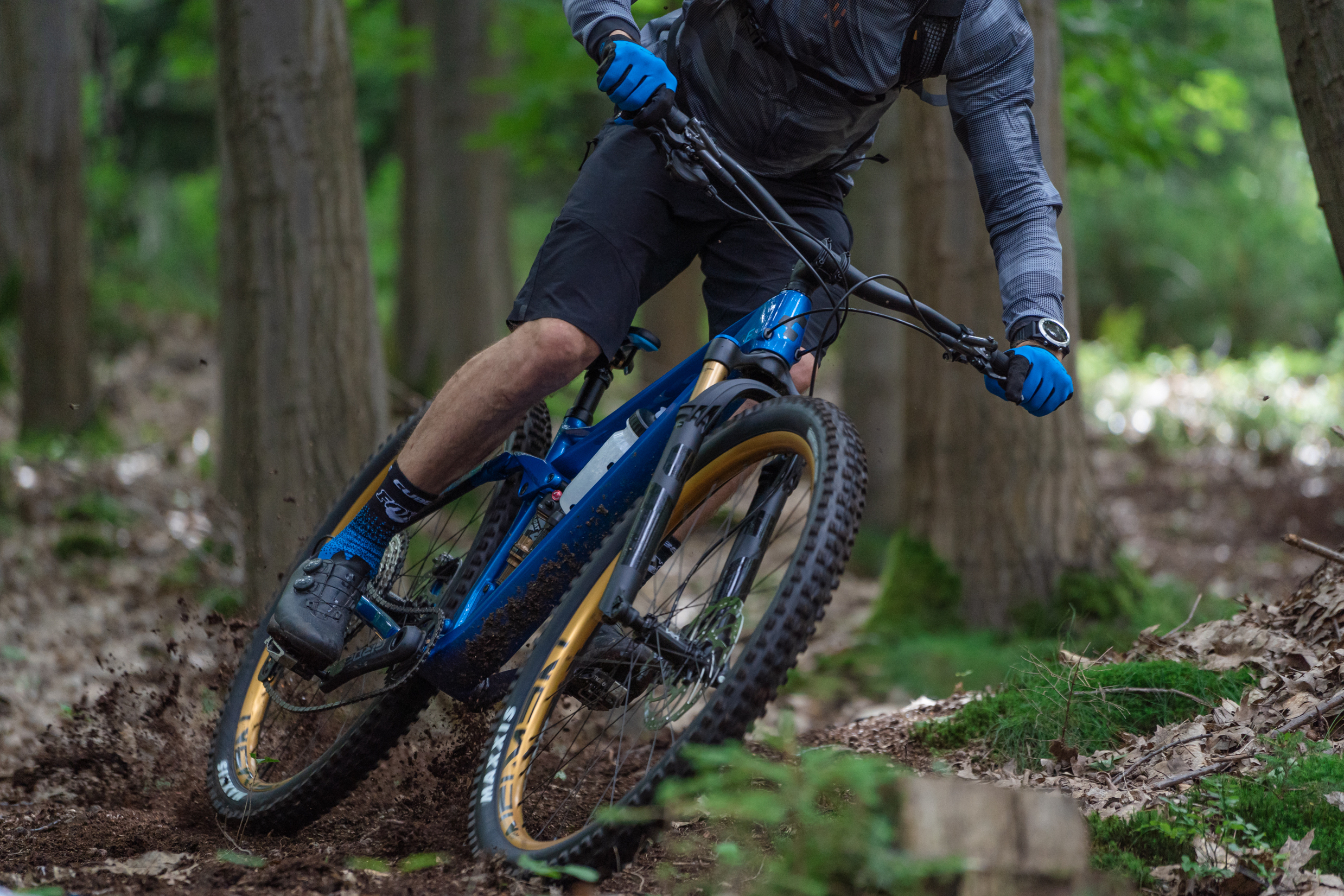 Opony-w-rowerze-MTB